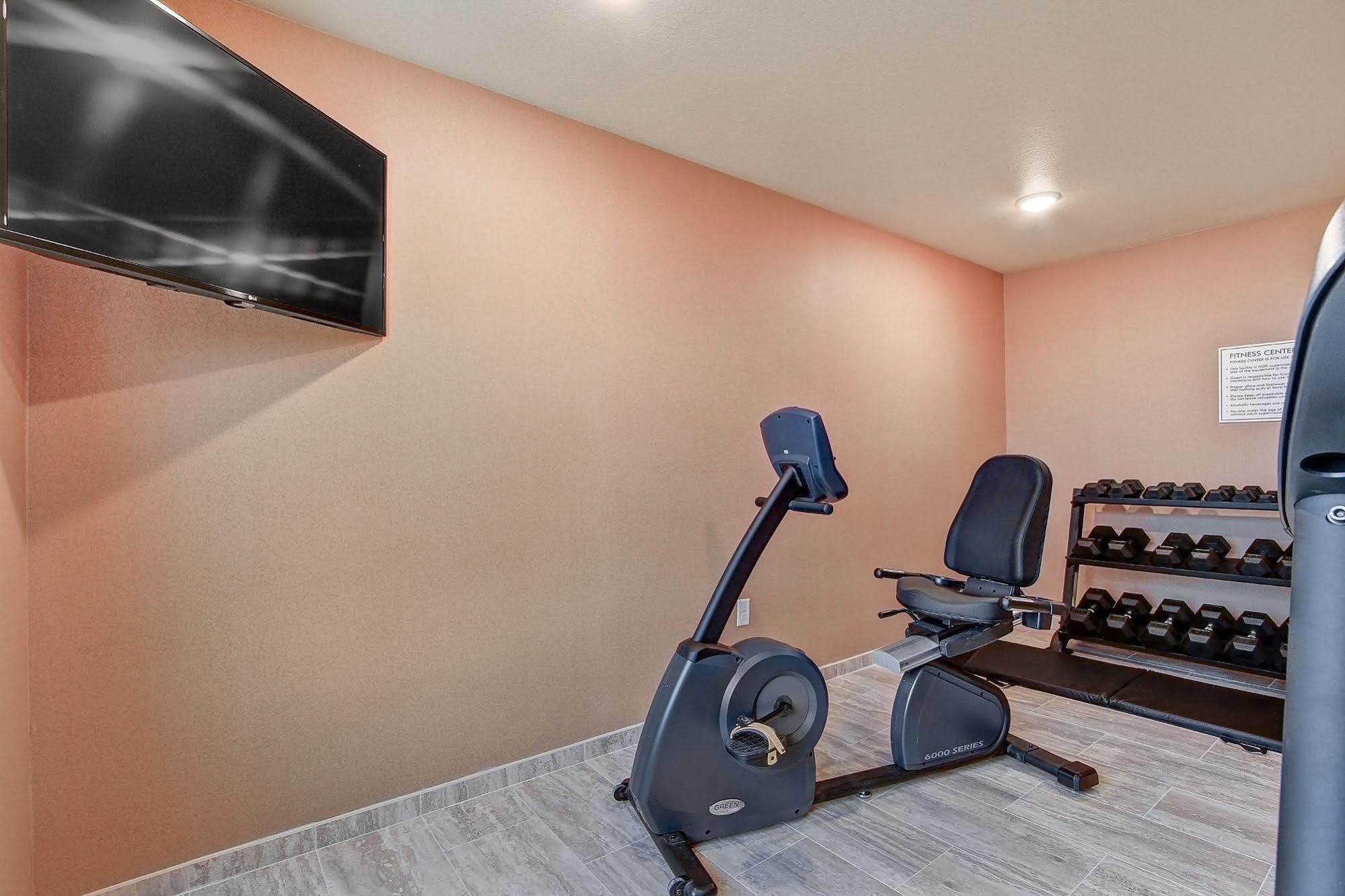 Cobblestone Hotel & Suites Pulaski/Green Bay المظهر الخارجي الصورة