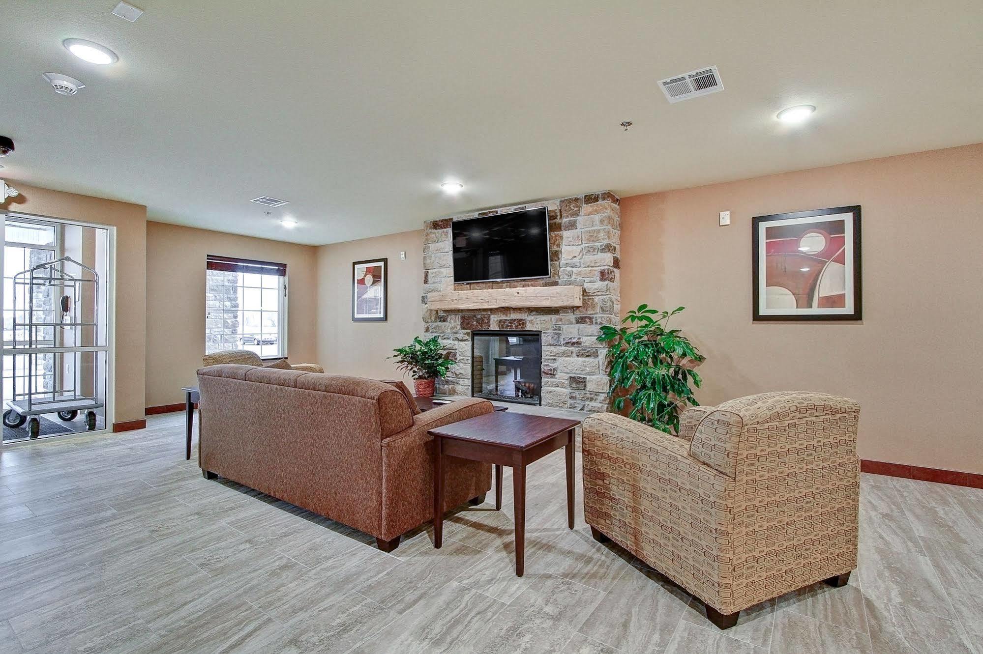 Cobblestone Hotel & Suites Pulaski/Green Bay المظهر الخارجي الصورة